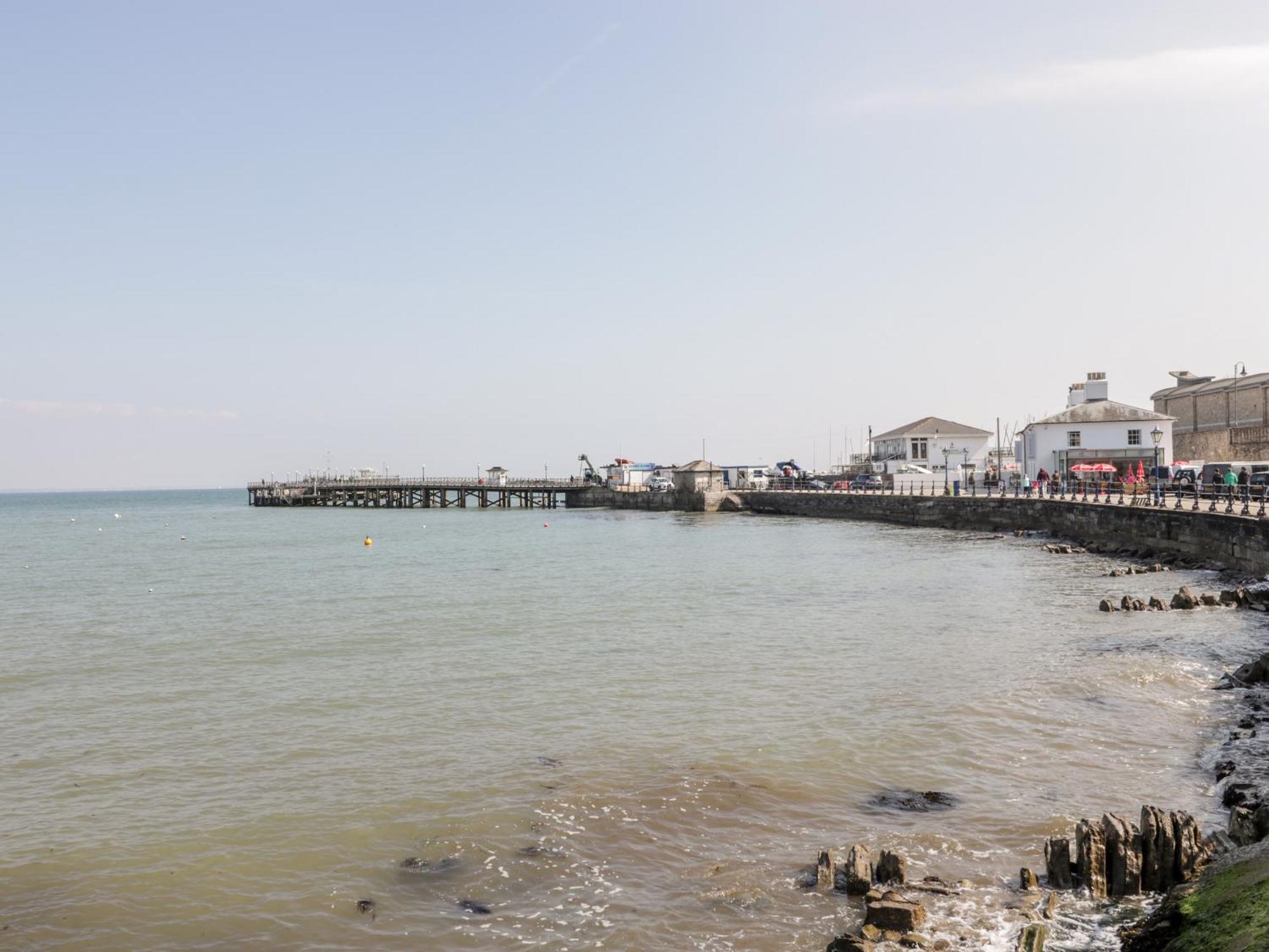 Purbeck Hotel Apartments - Flat 6 Swanage Exteriör bild